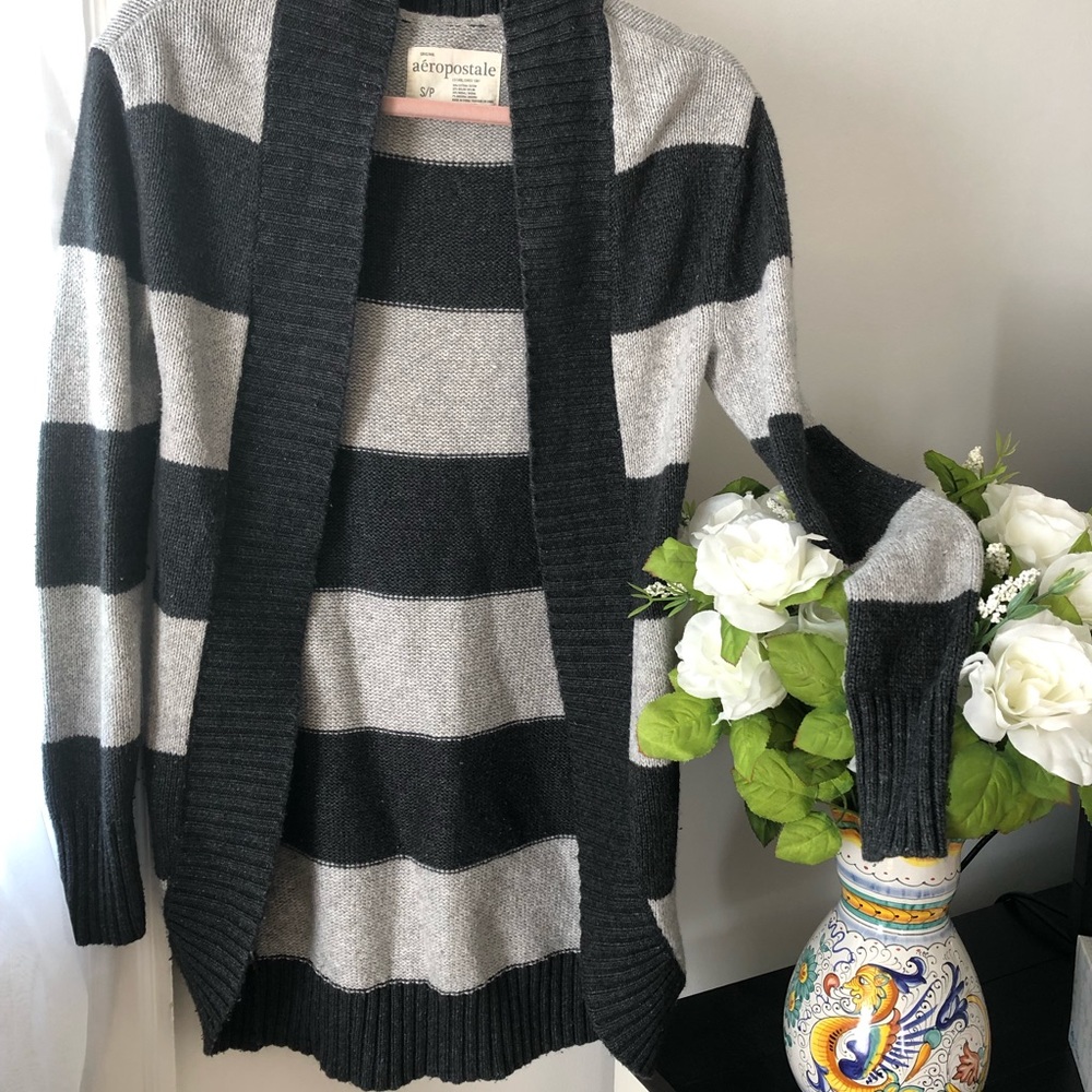 Aeropostale Women’s Angora blend S Warm Cardigan